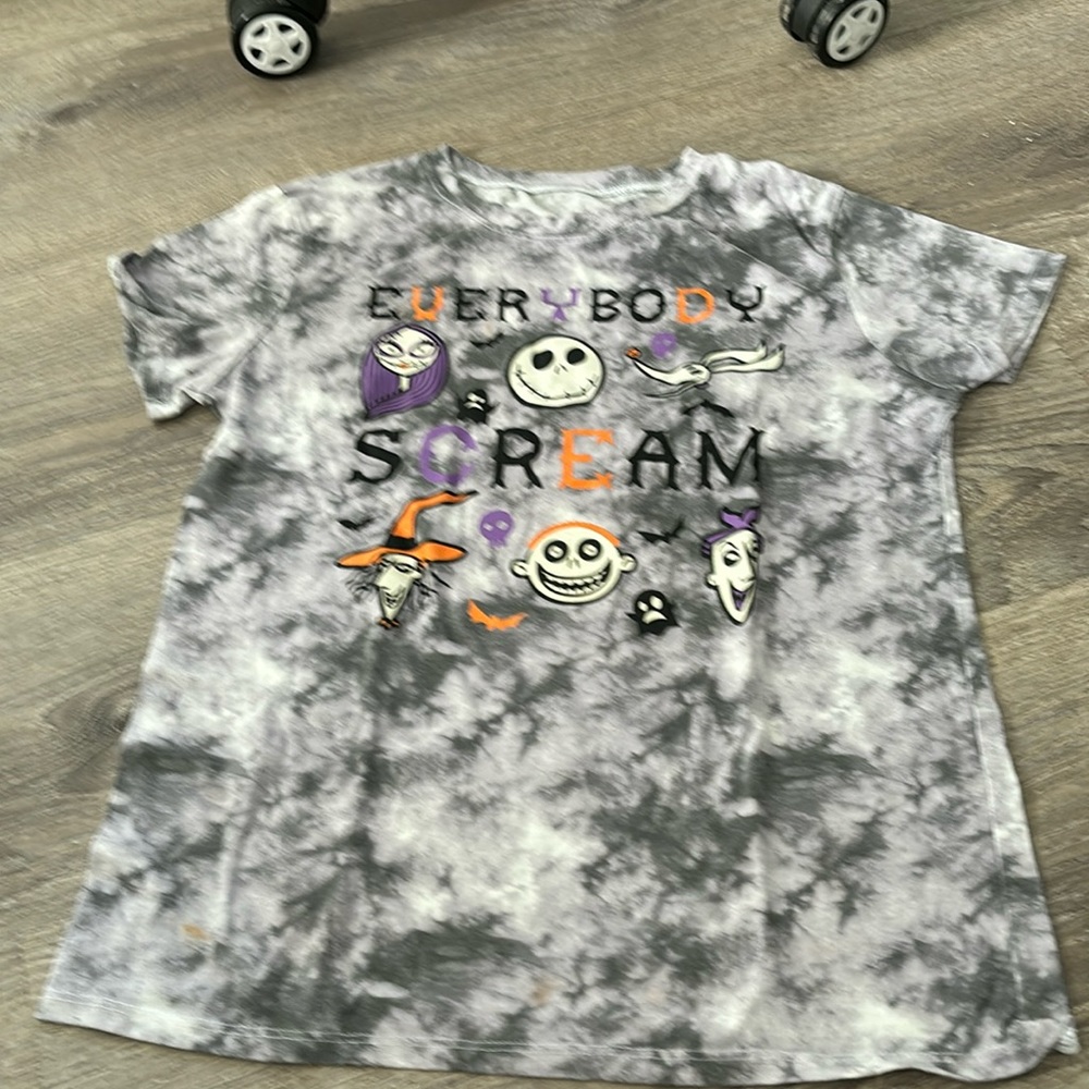 BARELY USED DISNEY NIGHTMARE BEFORE CHRISTMAS SHIRT KIDS XL